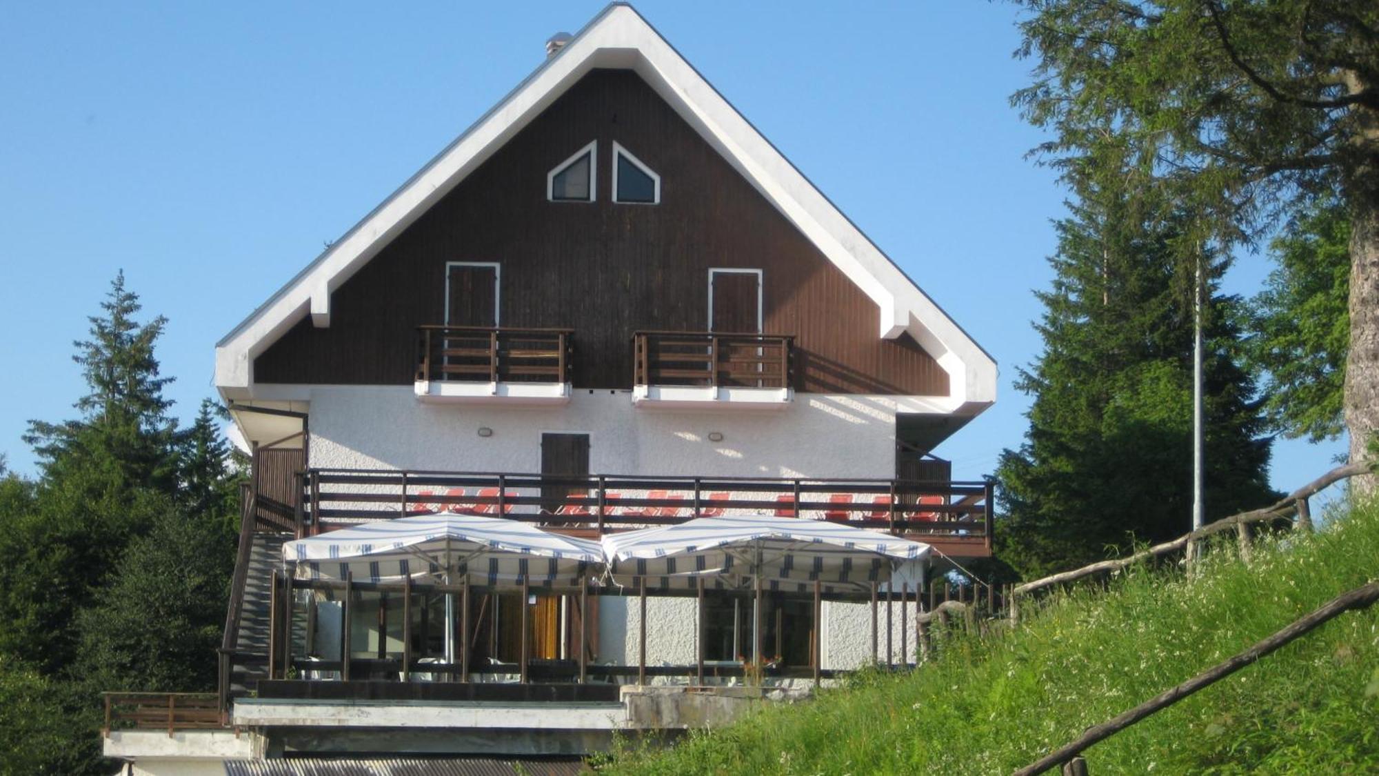 Albergo Casa Della Neve Stresa Exteriör bild