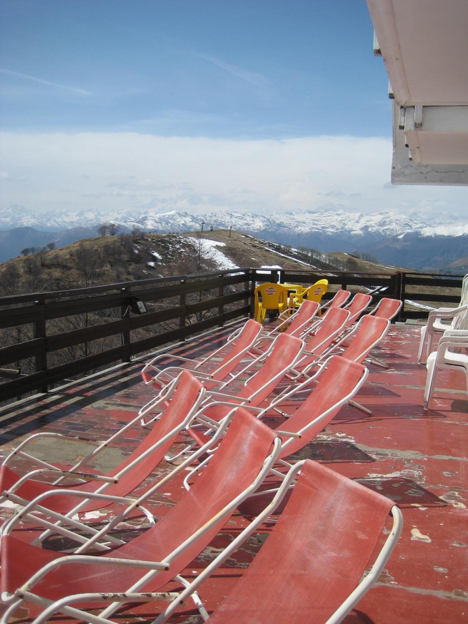 Albergo Casa Della Neve Stresa Exteriör bild