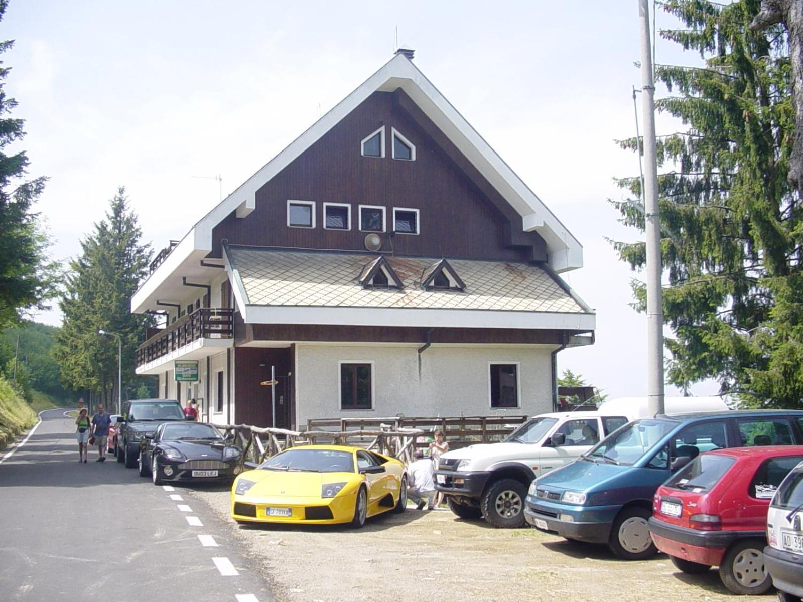 Albergo Casa Della Neve Stresa Exteriör bild