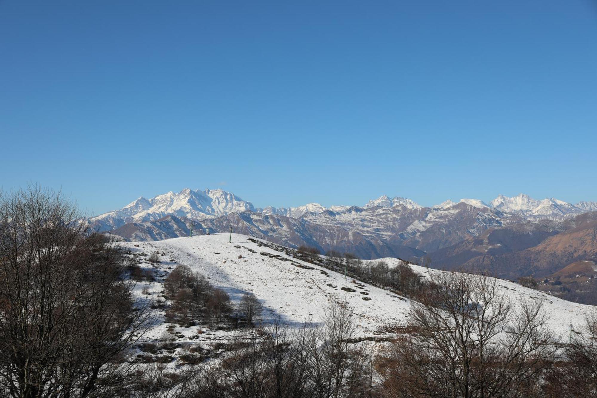 Albergo Casa Della Neve Stresa Exteriör bild