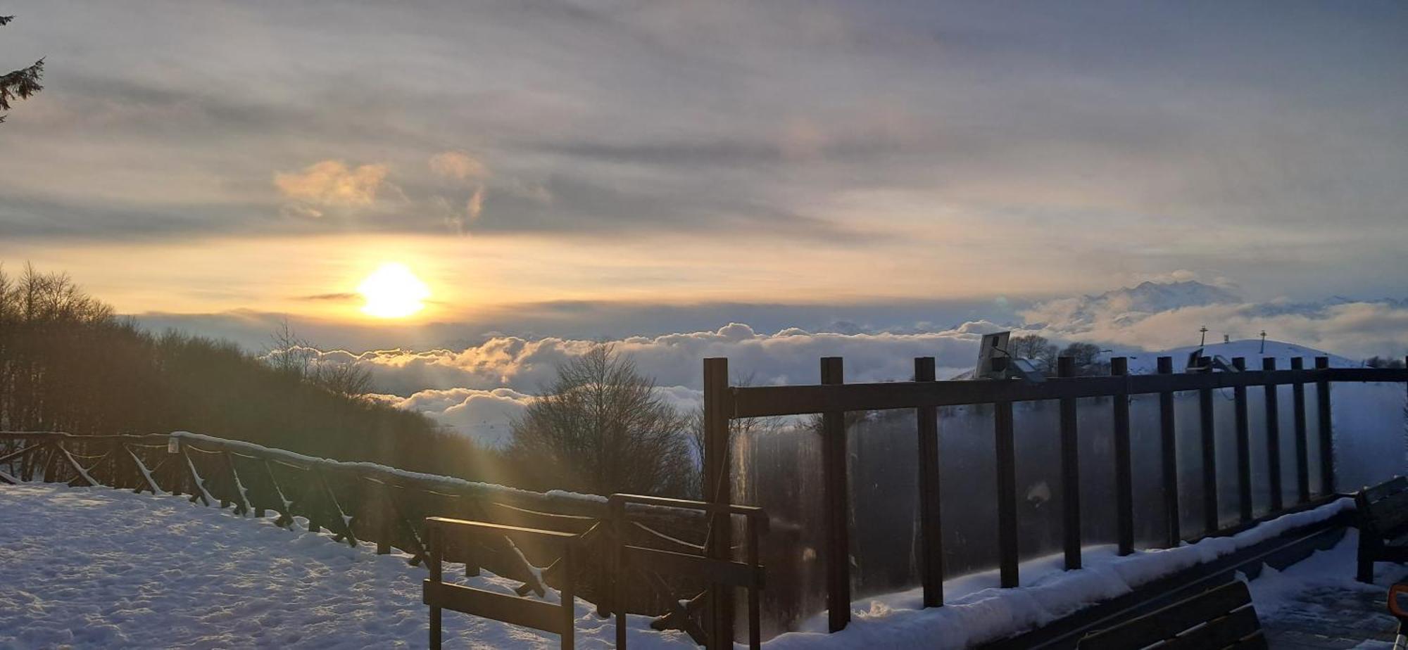 Albergo Casa Della Neve Stresa Exteriör bild